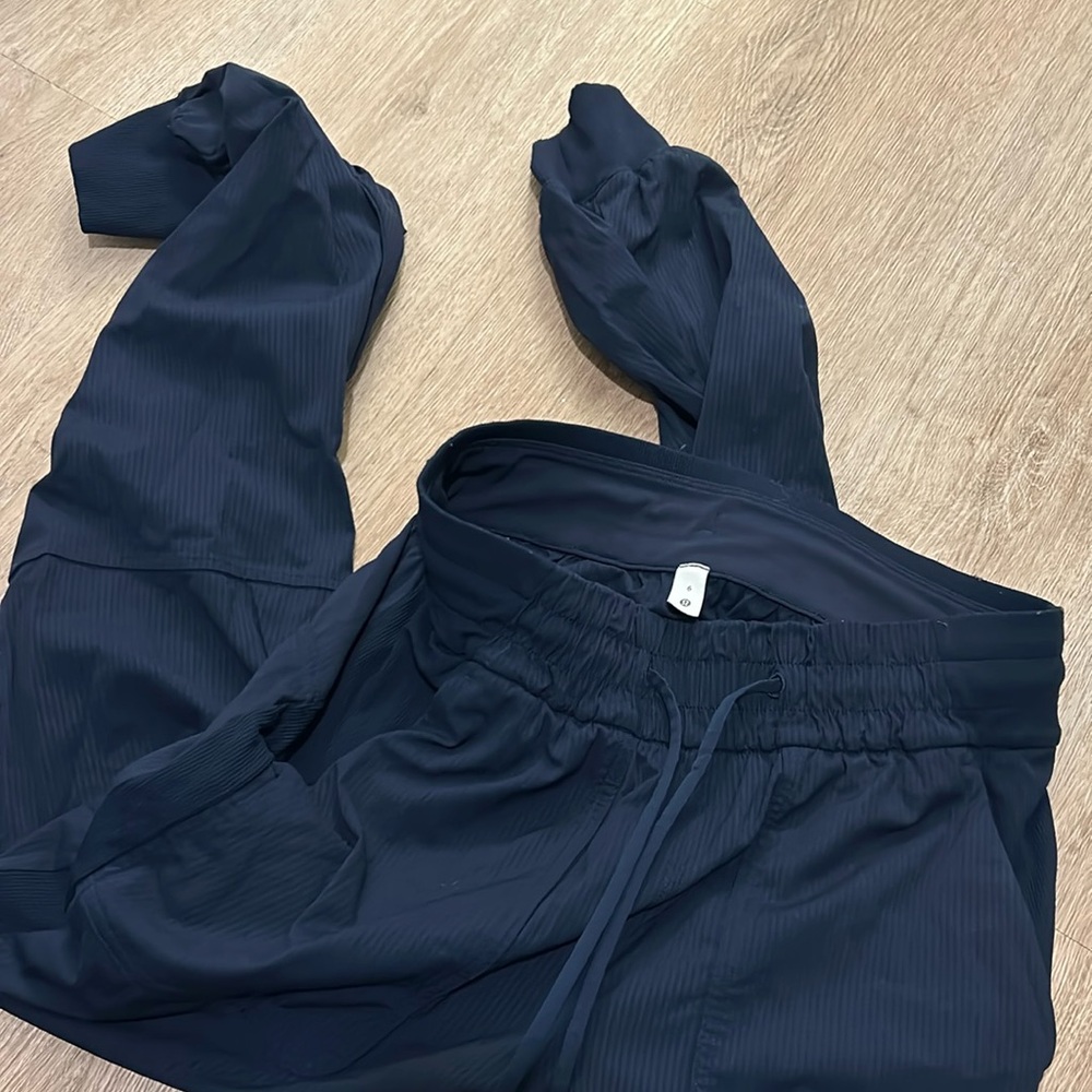 Navy lulu joggers